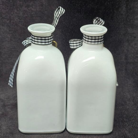 Country Mini Bud Vase Bottle Checkered Ribbon with Key & Heart Charms - Picture 4 of 8